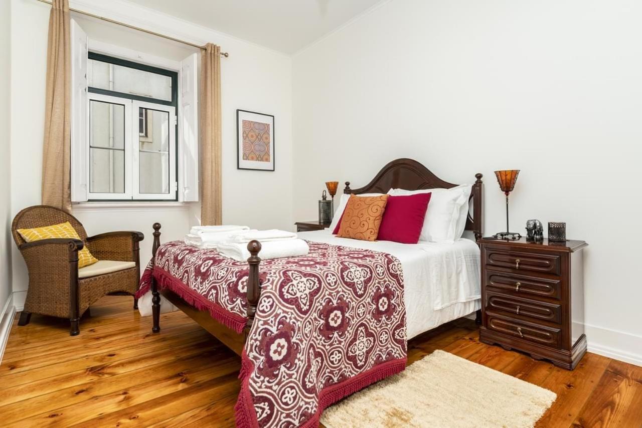 Exotic M2 R2 - Comfortable Classy Double Room With Shared Bath リスボン エクステリア 写真